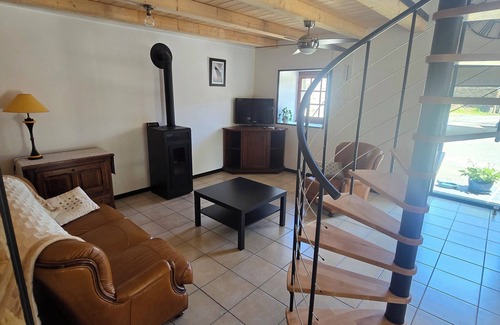 Saint-Segal House | QUIET COUNTRY HOUSE