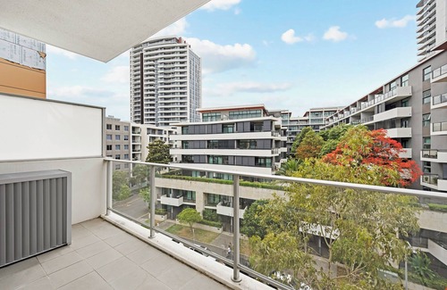 Rhodes Apartment | Quiet & Cozy Retreat@Rhodes