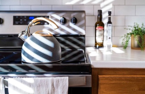 North Chattanooga House | Quiet Delight w/Firepit & Grill 5 Min to TN Aquarium