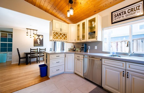 Bananna Belt House | Quiet family home Santa Cruz