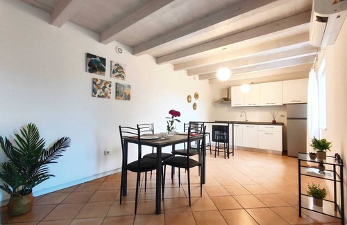 Villongo Apartment | Quiet flat in the Villongo Castle park near the Iseo lake