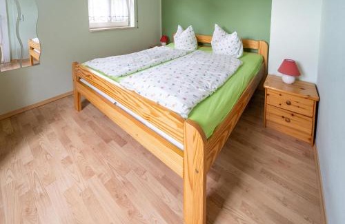 Altenbrak Apartment | Quiet Garden Apartment