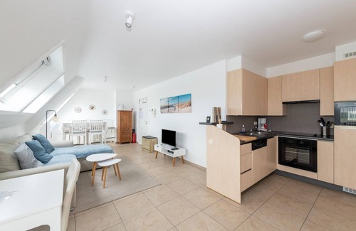 Nieuwpoort Apartment | Quiet Getaway w/Terrace