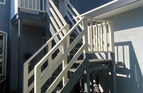 Surrey Apartment | Quiet Guest Suite Near the White Rock Resort