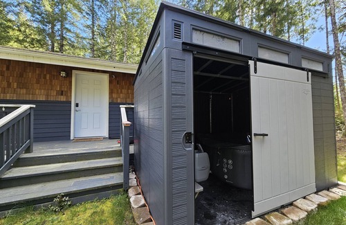 Hoodsport House | Quiet Hidden Gem in Lake Cushman