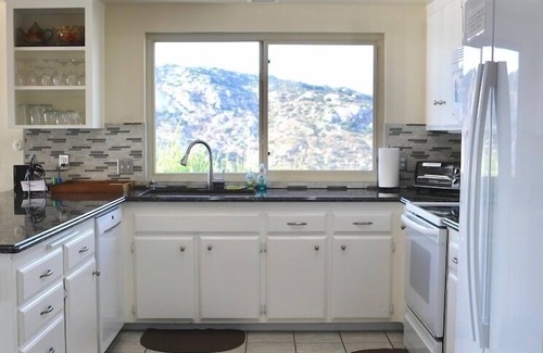 Valley Center House | Quiet Hilltop Home With Stunning Hill Top And Valley Views