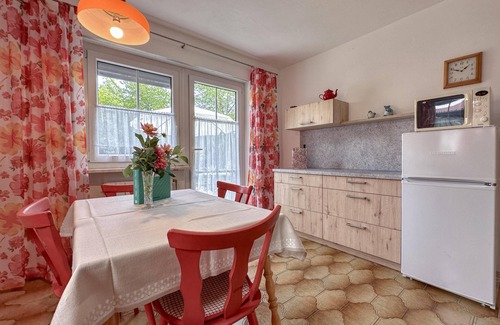 Roehrnbach Apartment | Quiet holiday apartment with balcony and terrace