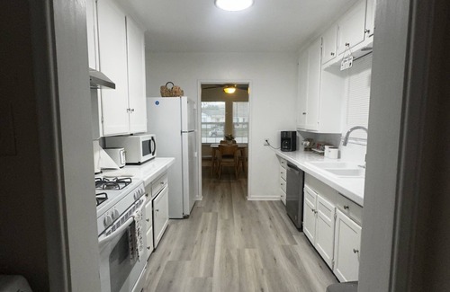 San Bernardino House | Quiet home near casino & Arrowhead Lake.