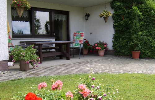 Bergweiler Apartment | Quiet, located on the edge of the city & forest 4 star vacation apartment
