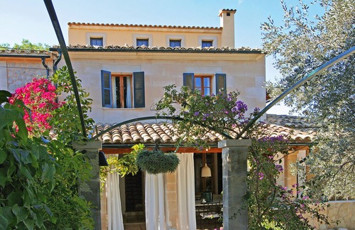 Inca House | Quiet location in Inca, mountain views, private pool, modern facilities, ideal