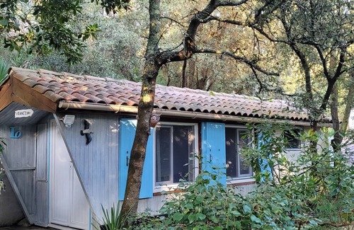 Saint-Georges-d'Oleron House | Quiet, natural house 100m from the beach, ideal for families or to recharge your batteries.