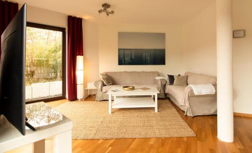 Bergisch Gladbach House | Quiet Nature Near Cologne 2