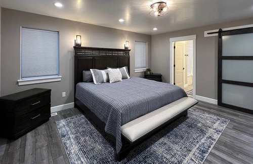 Meadow Lakes House | Quiet, new home with lake views