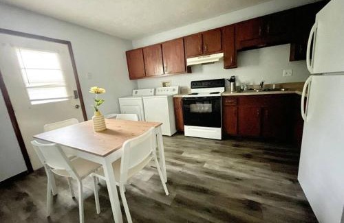 Franklin House | Quiet Peaceful Home in Franklin Sleeps 6