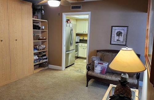 South Island Condo | Quiet, peaceful, and relaxing all describe Island Winds condo 1022 located.