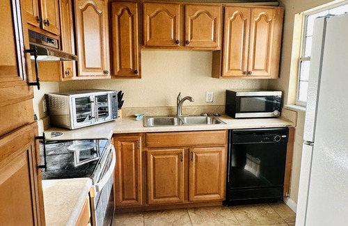 Azalea Park House | Quiet retreat 15 minutes from downtown Orlando, Orlando Airport International!