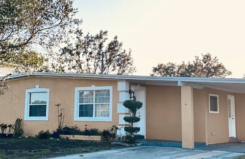 Azalea Park House | Quiet retreat 15 minutes from downtown Orlando, Orlando Airport International!