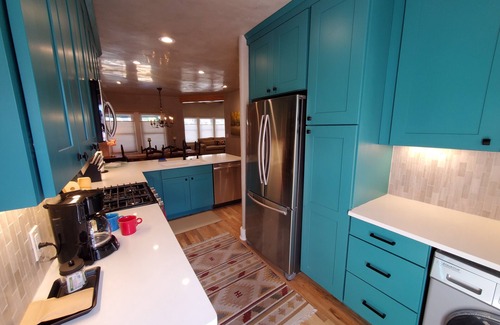 South Capitol Apartment | Quiet retreat near Plaza