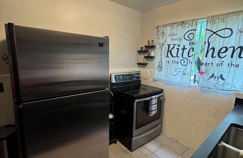 Roselawn Finance Apartment | Quiet, safe and serene unit with lots of charm in a great location in Cincinnati