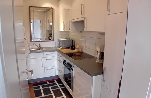 Bregenz Apartment | Quiet small apartment for 2 (max. 4) people near the center with lake view