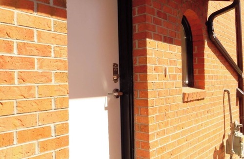 Kitsilano Apartment | Quiet, Spacious, And Private Space In A Very Convenient Neighborhood.