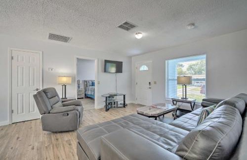 Spring Hill House | Quiet Spring Hill House with Big Yard and Grill!