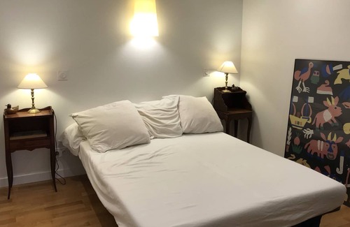 Parc-de-Montsouris Apartment | Quiet studio in picturesque Paris street
