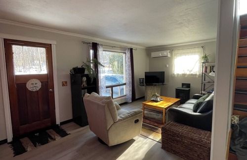 Algoma District House | Quiet tranquil getaway to heighten your senses in Richards Landing.Pet Friendly!