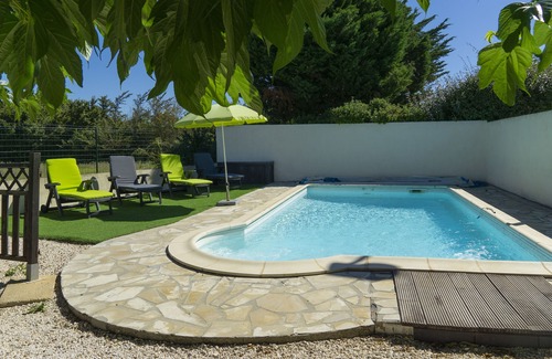 Sainte-Valiere Villa | Quiet villa - private pool and fenced garden