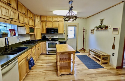 Gardiner House | Quiet Waterfront Retreat on 2 Private Acres - w/Game Room, Kayaks & Canoes