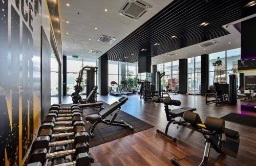 Golden Triangle Apartment | Quill Residence KLCC, Kuala Lumpur by Rverse