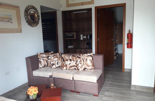 Puembo House | Quinta La Gardenia