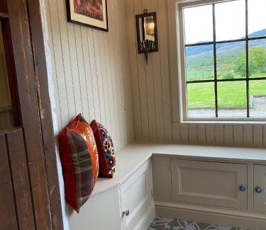Glenmorangie House | Quirky Highland Cottage with Stunning Views