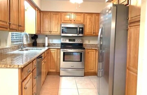 Florida South Atlantic Coast House | Quite private lake neighborhood! Fish, Golf, 18 mi to Sebring Intl Raceway.