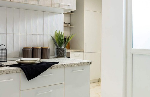 Bucharest City-Centre Apartment | Qult Dune Summary: