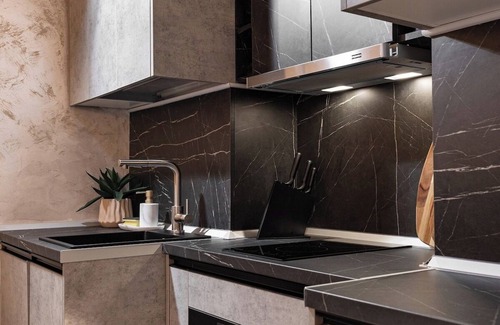 Bucharest City-Centre Apartment | Qult Emerald Rhapsody