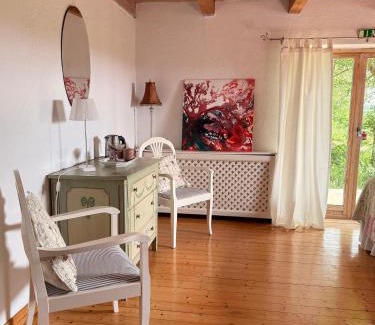 Hammenhog Bed & Breakfast | Rävåkra B&B Österlen