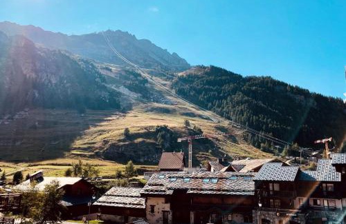 Val-d'Isere Apartment | Résidence Aquila - Superbe appartement 3 pièces cabine pour 8 personnes situé à Val d’Isère, skis aux pieds et à 500m du centre du village, navette MAE-2544