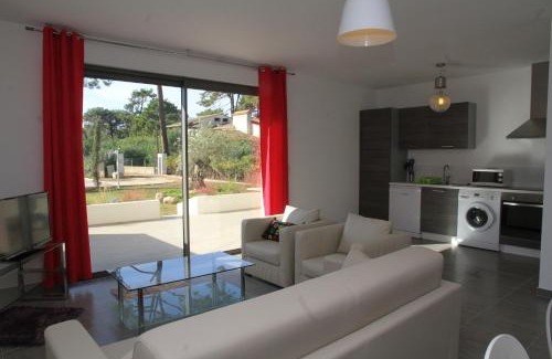 Pineto Apartment | Résidence Isola Hotel
