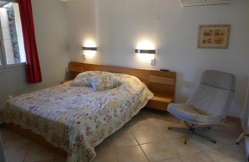 St.-Remy-de-Provence Apartment | Résidence Les Sources