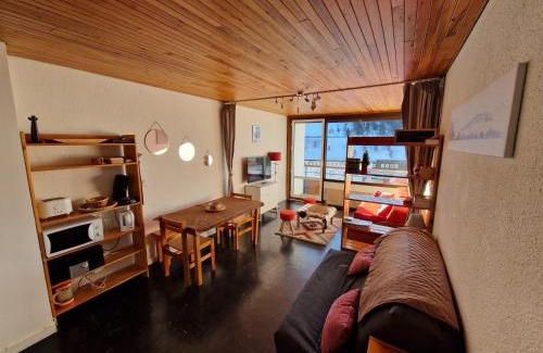 Chamrousse Apartment | Résidence LES CHAMOIS - aux pieds des pistes de Chamrousse