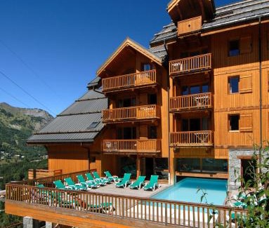 Valloire Apartment | Résidence Odalys Le Hameau et les Chalets de la Vallée d'Or