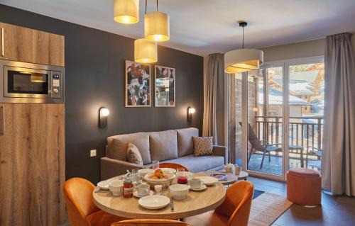 Saint-Etienne-de-Tinee Apartment | Résidence Odalys Le Mont d'Auron