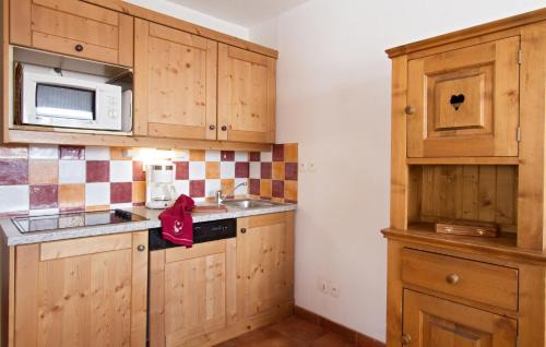 Orcieres-Merlette Apartment | Résidence Odalys Rochebrune Le Vallon