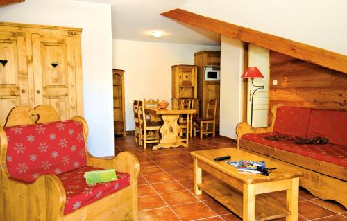 Orcieres-Merlette Apartment | Résidence Odalys Rochebrune Le Vallon