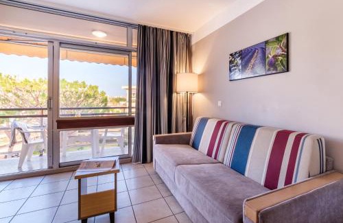 Saint-Laurent-du-Var Apartment | Résidence Pierre & Vacances Heliotel Marine