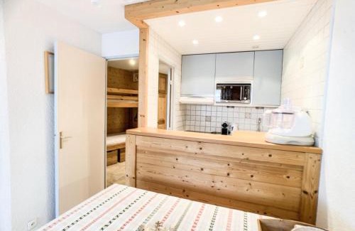 Val Claret Apartment | Résidence Tommeuses - Appartement rénové·Pieds des pistes ·Balcon MAE-6688