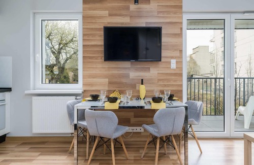 Poznan City Center Apartment | Różana 19 | Poznań Apartment | Parking | Near MTP