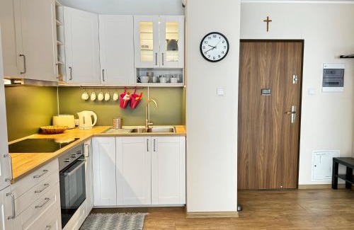 Zabki Apartment | Różana Apartment with Parking
