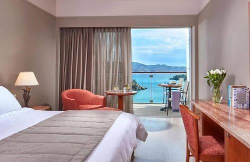 Agii Anargiri House | R 1191 Hotel Grace - Double Room with Sea View, Indoor Children's Playground & Tennis Court